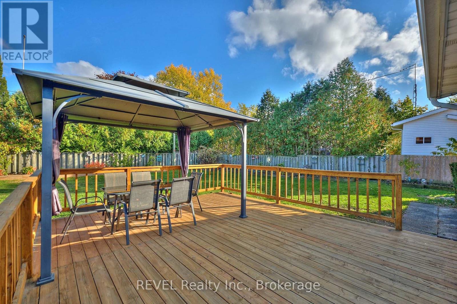 42 Emily Street, Grimsby, Ontario  L3M 4A2 - Photo 44 - X12923026