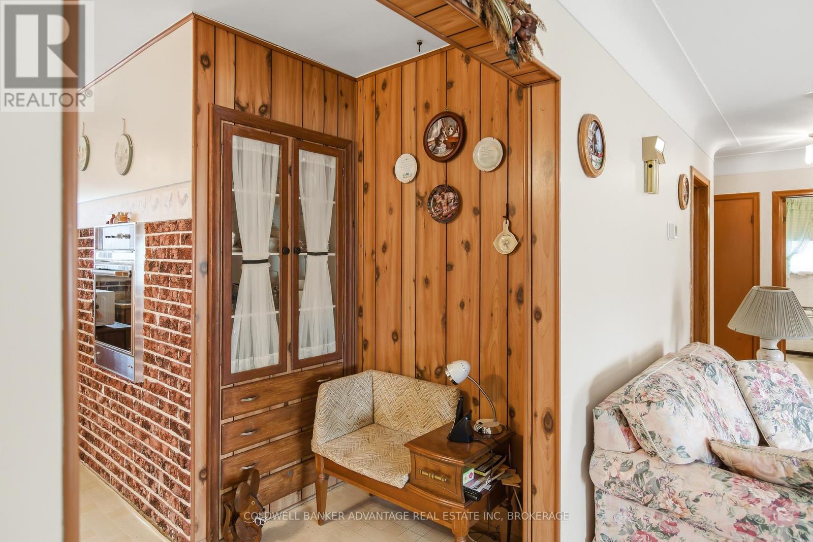 927 Southworth Street, Welland (Lincoln/crowland), Ontario L3B 2A2 - Photo 14 - X12923028