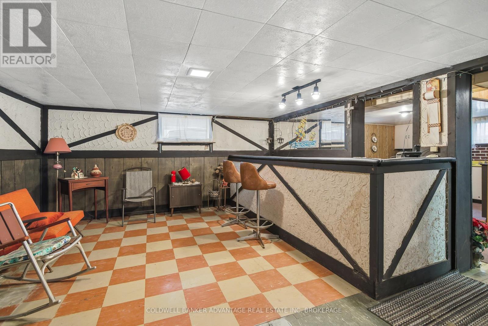 927 Southworth Street, Welland (Lincoln/crowland), Ontario L3B 2A2 - Photo 25 - X12923028