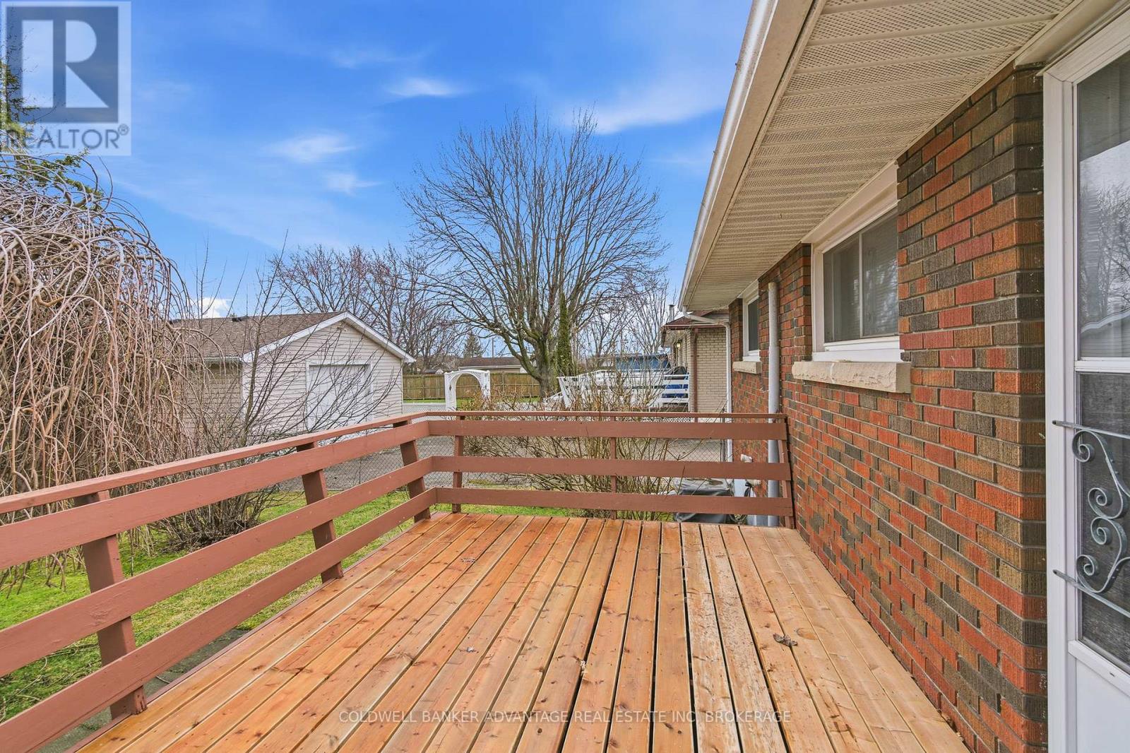 927 Southworth Street, Welland (Lincoln/crowland), Ontario L3B 2A2 - Photo 30 - X12923028