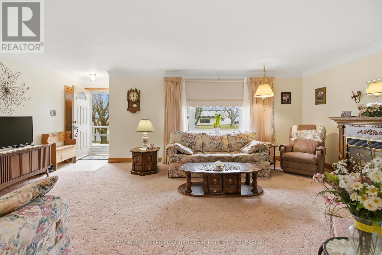 927 Southworth Street, Welland (Lincoln/crowland), Ontario L3B 2A2 - Photo 9 - X12923028