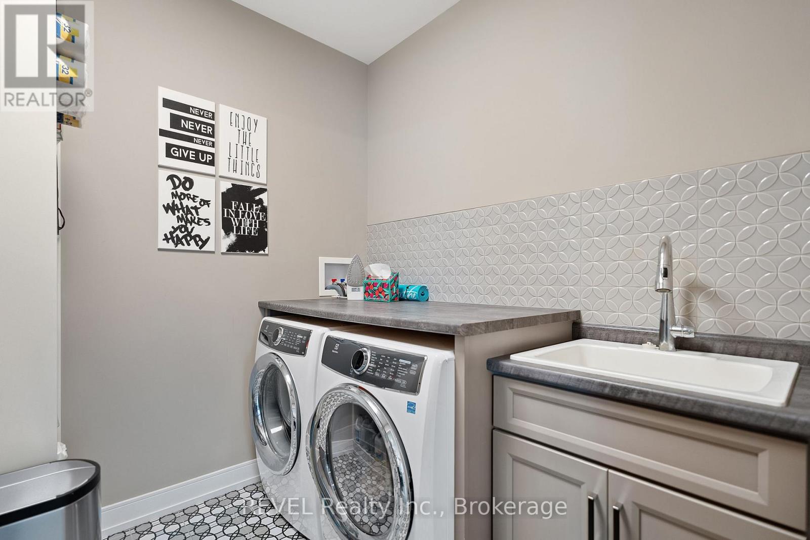 120 Carrick Trail, Welland, Ontario  L3B 0E8 - Photo 27 - X12923090