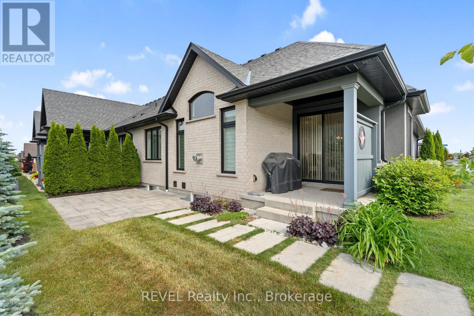 120 Carrick Trail, Welland, Ontario  L3B 0E8 - Photo 37 - X12923090