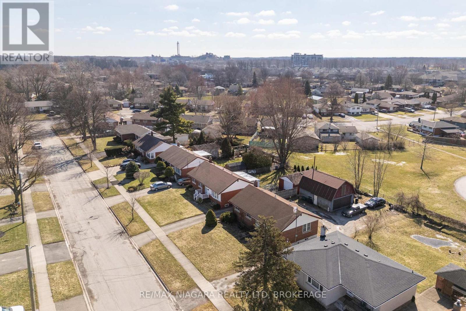 6438 Wendy Drive, Niagara Falls (Oldfield), Ontario  L2G 3H6 - Photo 23 - X12923136