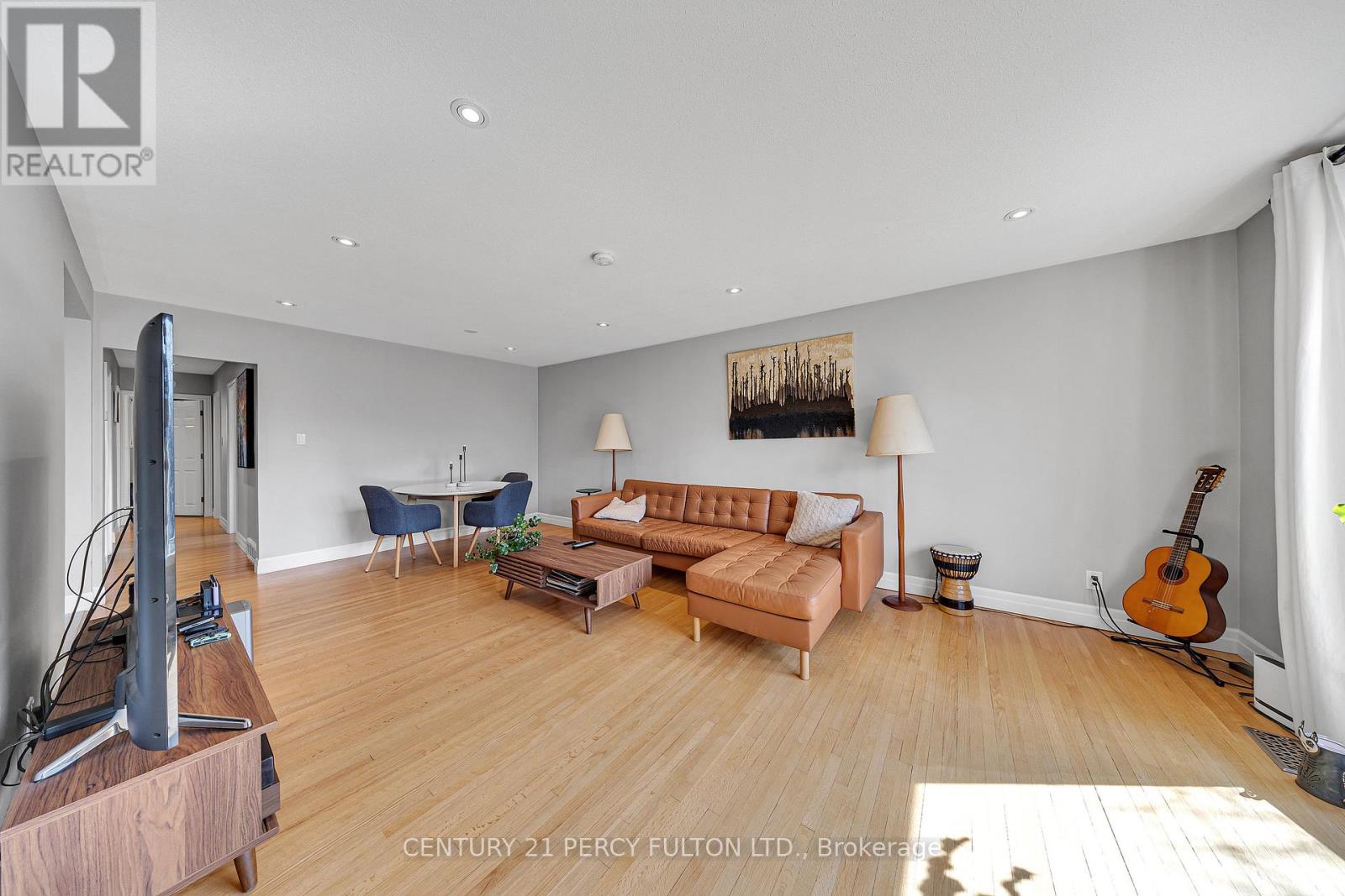 893 Douglas Avenue, Pickering, Ontario  L1W 1N7 - Photo 16 - E12923052