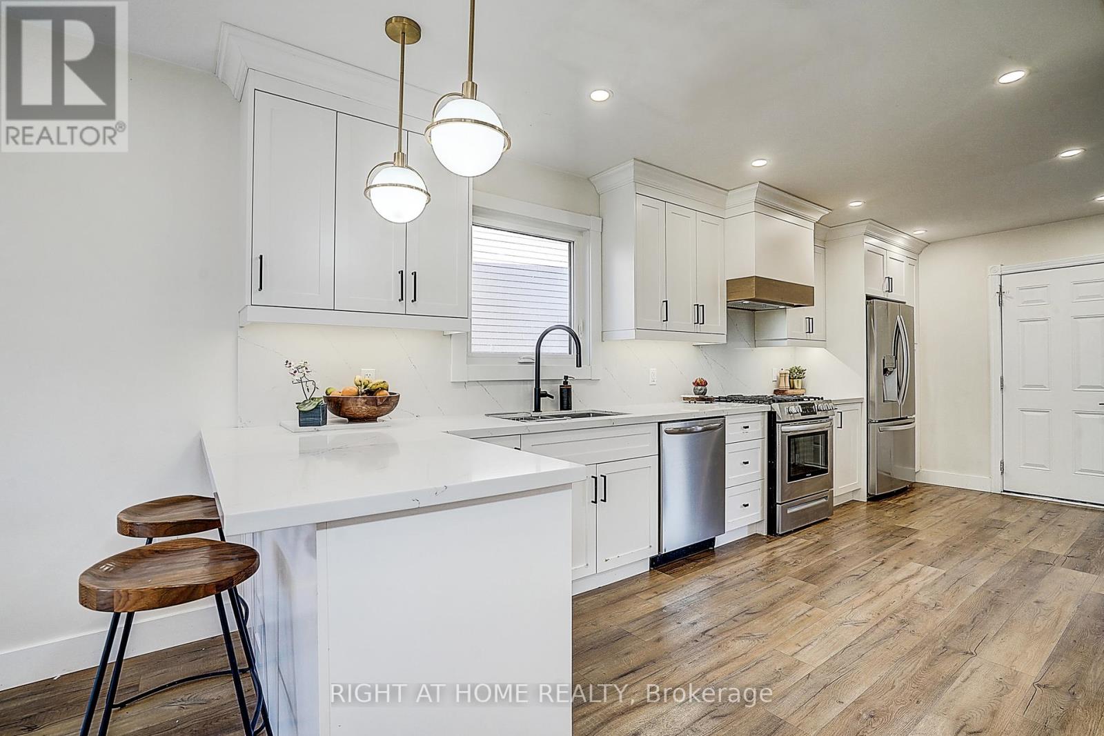 32 Miles Drive, Ajax, Ontario  L1Z 1C7 - Photo 18 - E12923096