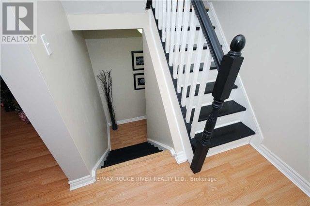 29 - 101 Dovedale Drive, Whitby (Downtown Whitby), Ontario  L1N 1Z7 - Photo 6 - E12923230