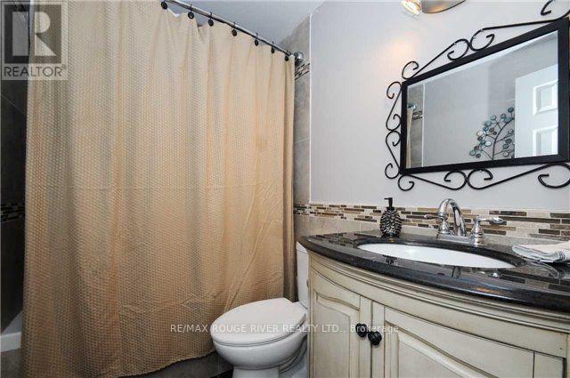 29 - 101 Dovedale Drive, Whitby (Downtown Whitby), Ontario  L1N 1Z7 - Photo 8 - E12923230