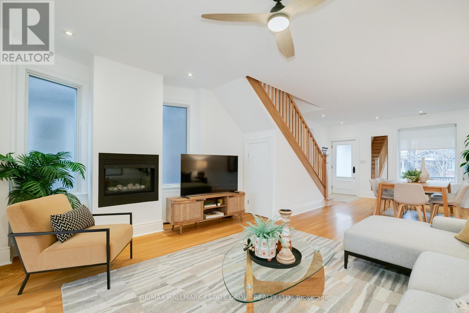 27 Rainsford Road, Toronto, Ontario  M4L 3N5 - Photo 10 - E12923258