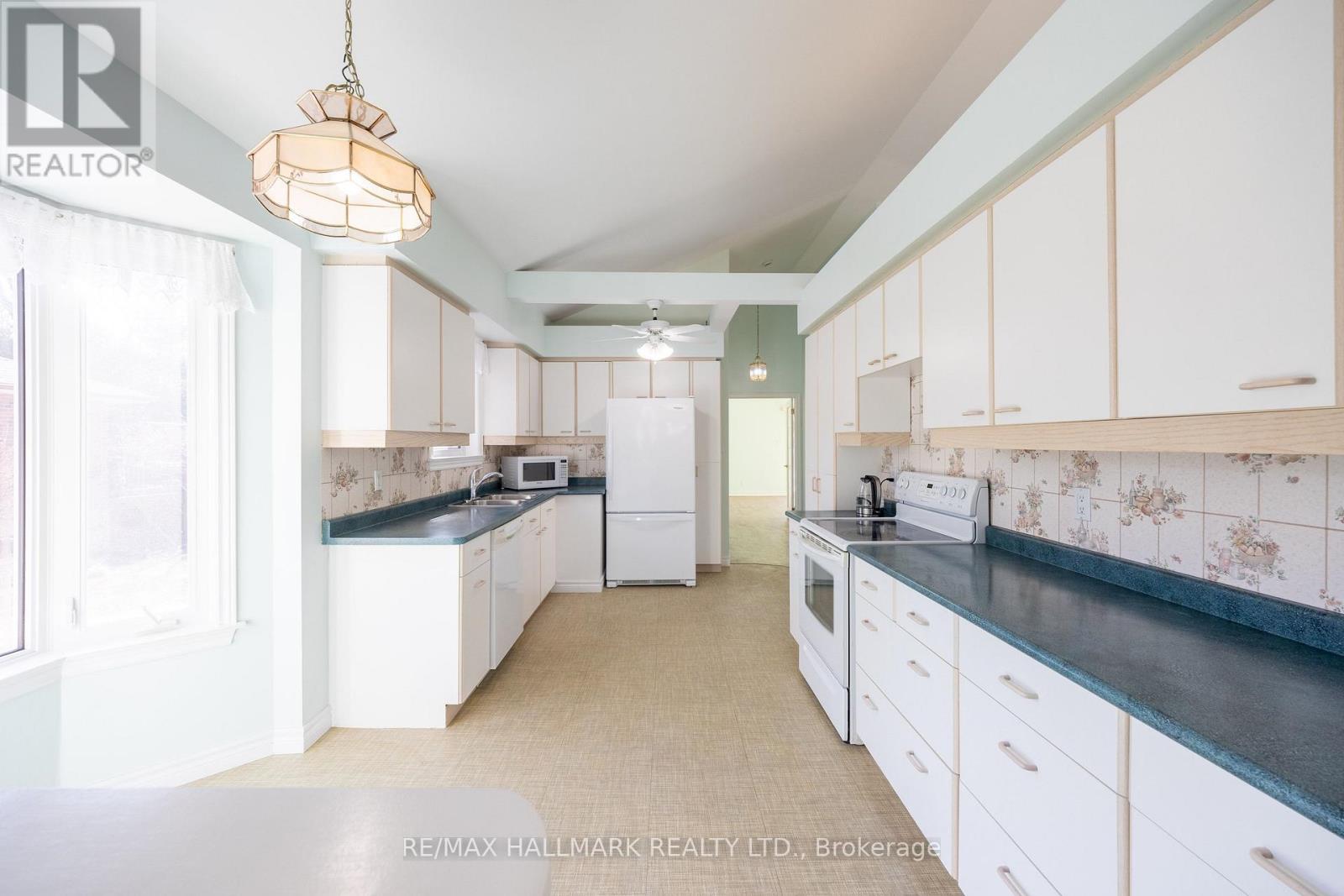 Main - 69 Lawson Road, Toronto (Centennial Scarborough), Ontario  M1C 2J1 - Photo 3 - E12923260