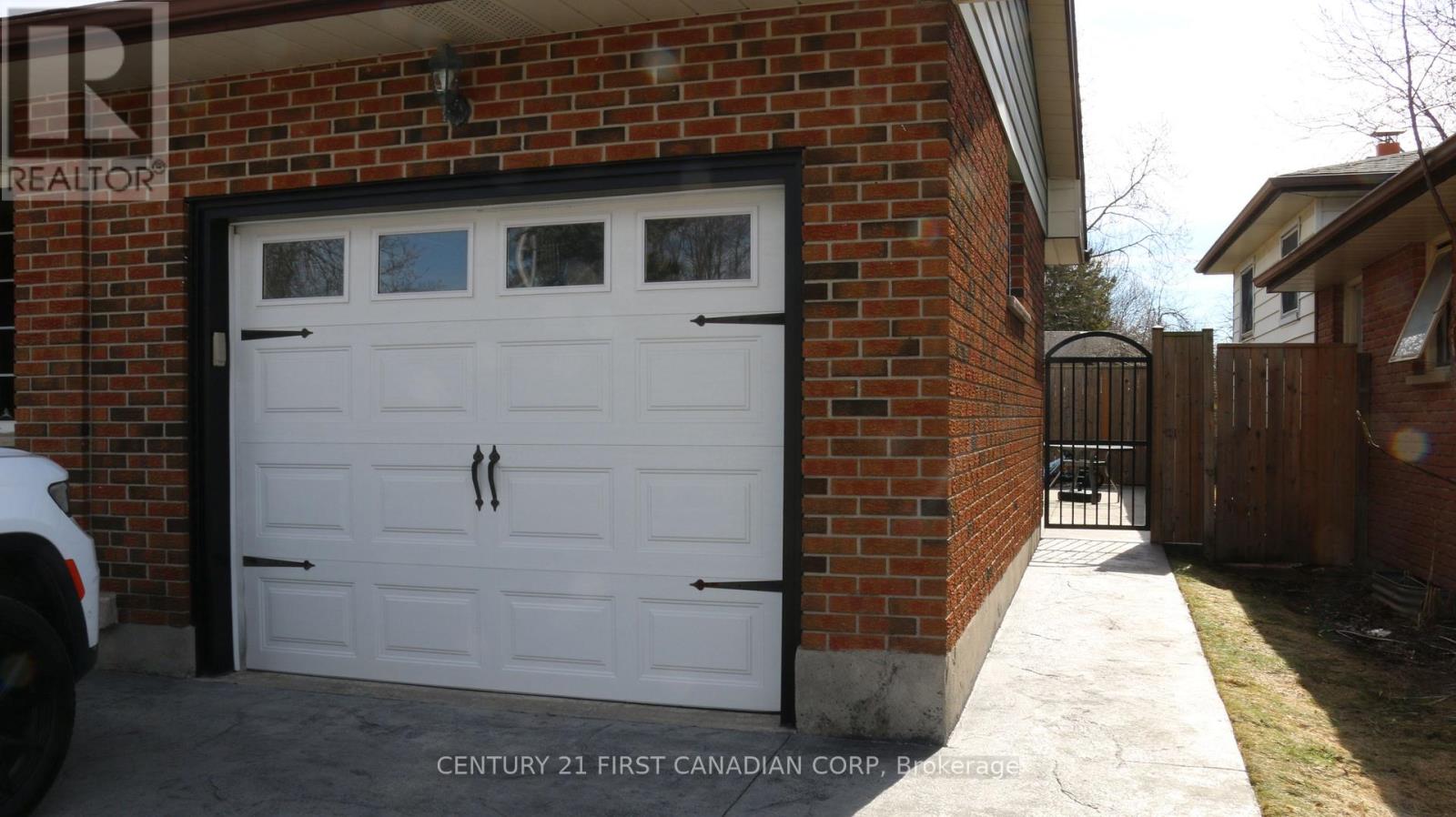 118 Rosamond Crescent, London South, Ontario  N6E 2M9 - Photo 4 - X12738502