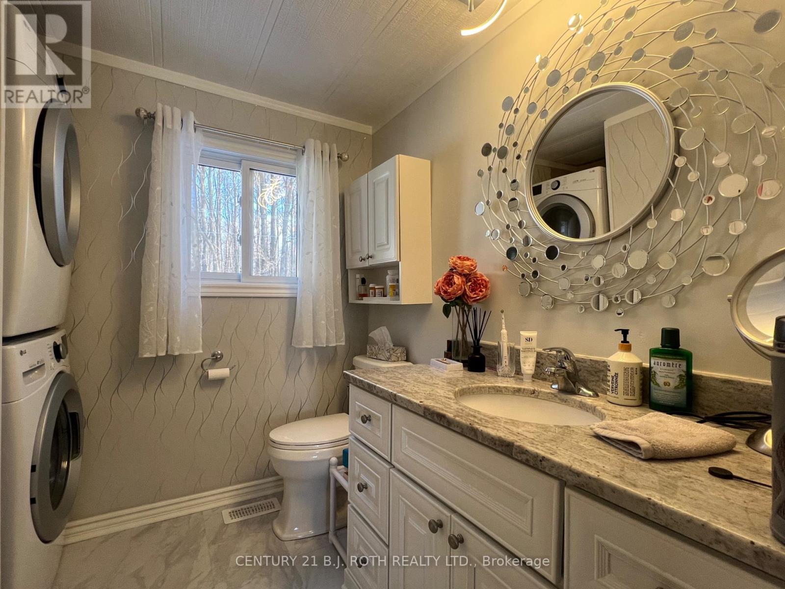 29 Corner Brook Trail, Innisfil, Ontario L9S 1P2 - Photo 15 - N12922896