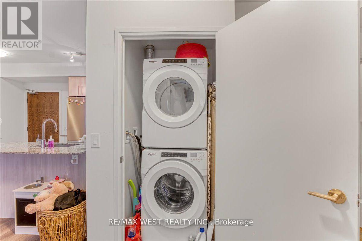 431 - 99 Eagle Rock Way, Vaughan, Ontario  L6A 5A7 - Photo 8 - N12922966