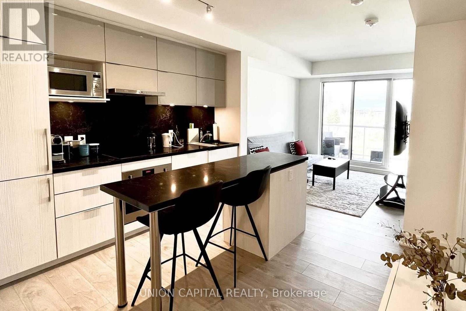 503 - 18 Rouge Valley Drive, Markham, Ontario  L6G 0H1 - Photo 2 - N12922980