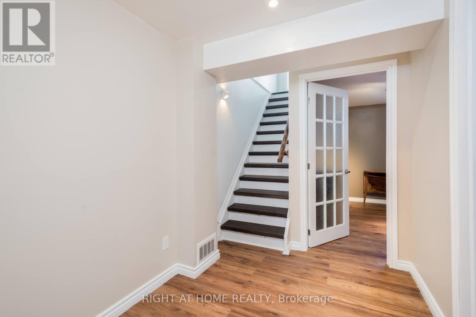 1171 Ewart Street, Innisfil, Ontario  L0L 1C0 - Photo 27 - N12922998