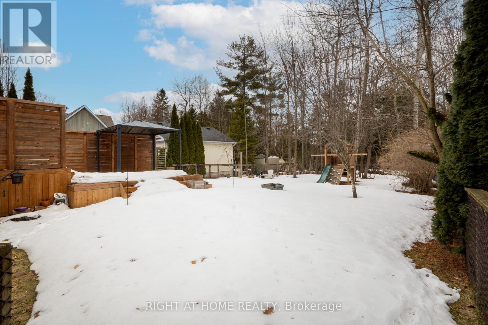 1171 Ewart Street, Innisfil, Ontario  L0L 1C0 - Photo 33 - N12922998