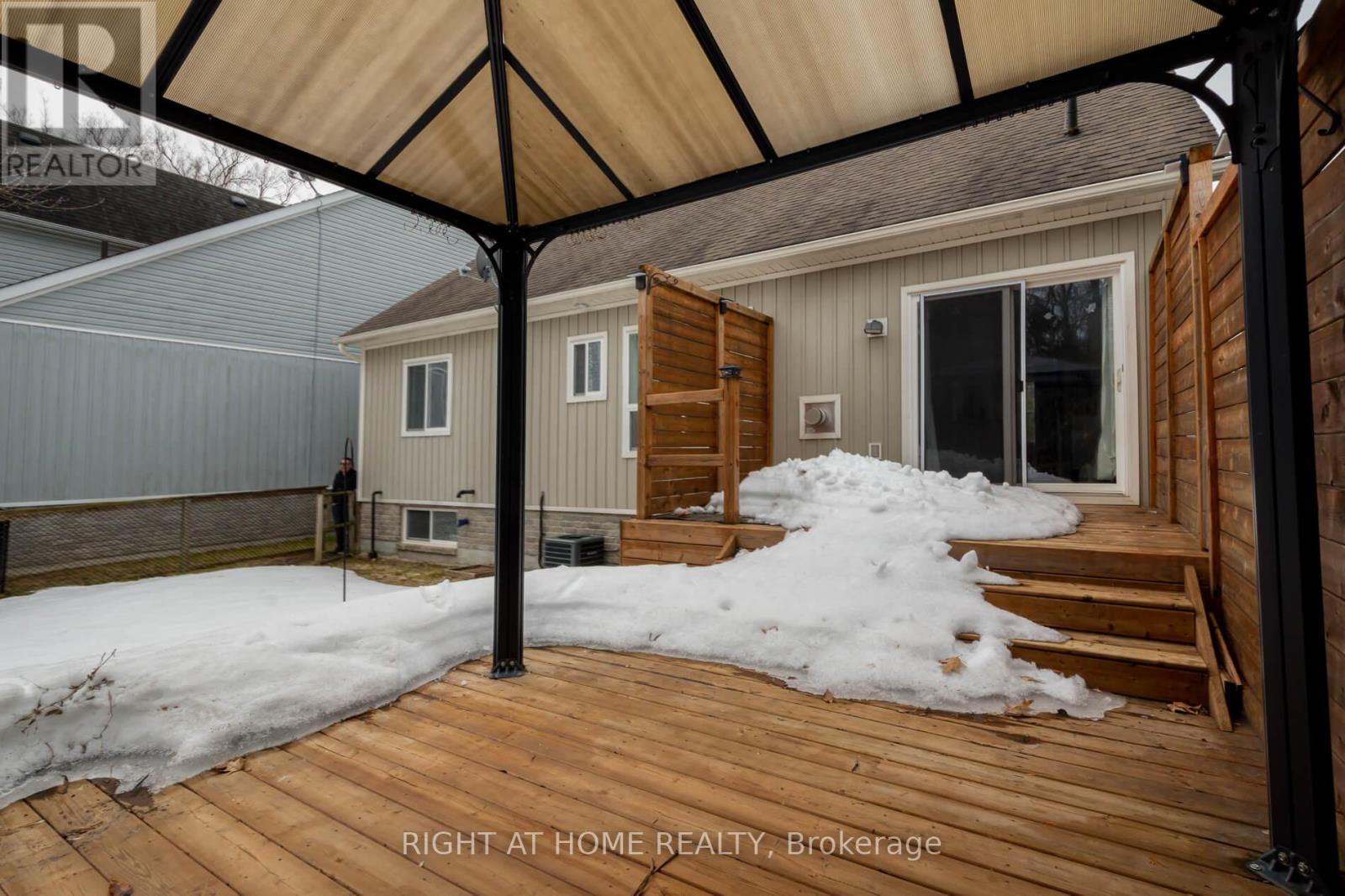 1171 Ewart Street, Innisfil, Ontario  L0L 1C0 - Photo 35 - N12922998