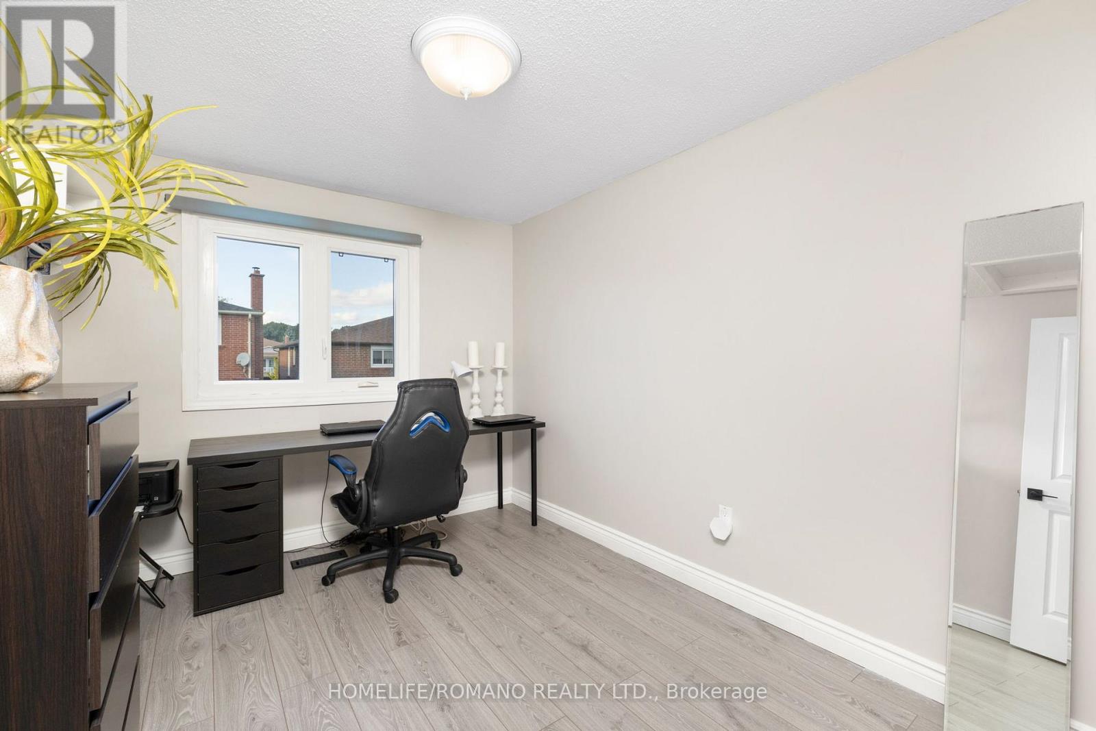 36 Brougham Drive, Vaughan, Ontario  L4L 3E1 - Photo 22 - N12923044