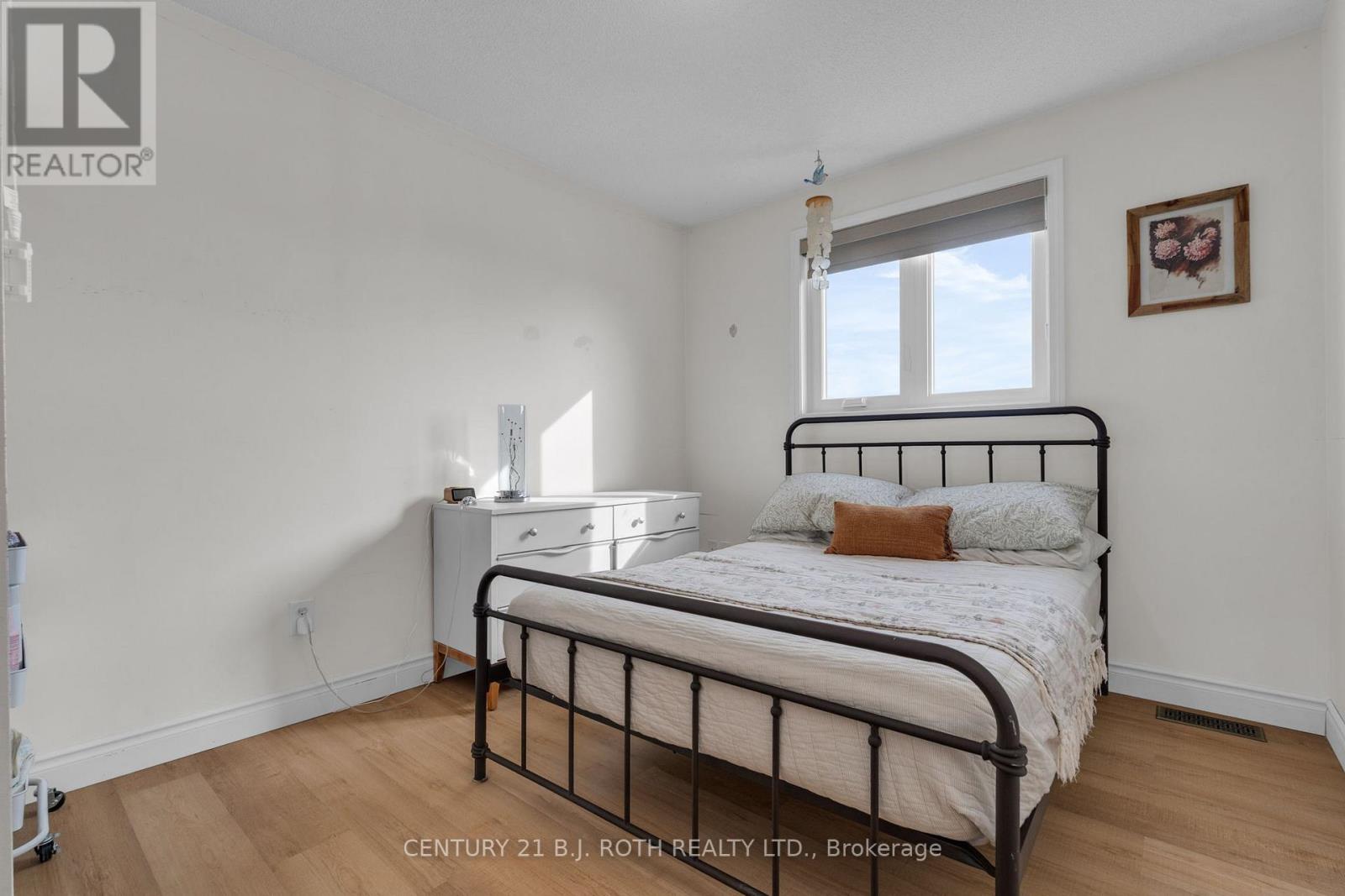 1453 Rankin Way, Innisfil (Alcona), Ontario  L9S 0C6 - Photo 18 - N12923078