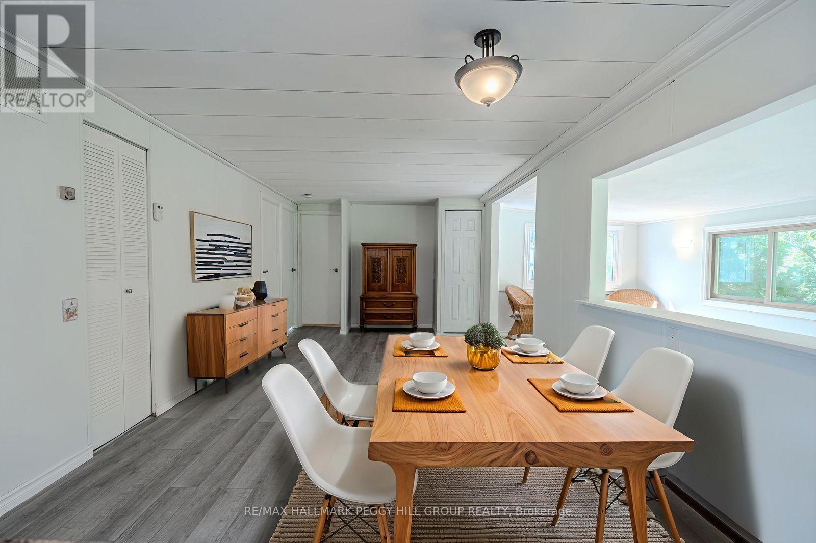 85 Hawthorne Drive, Innisfil, Ontario  L9S 1N5 - Photo 5 - N12923106