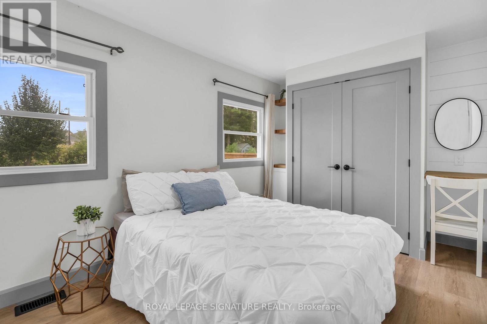 117 Maple Avenue, Georgina, Ontario  L0E 1R0 - Photo 12 - N12923160