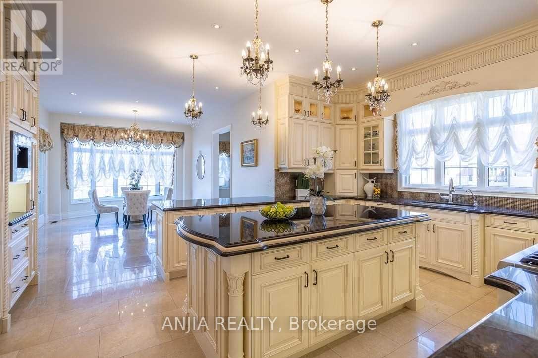 115 Stallions Court, Vaughan, Ontario  L6A 4V5 - Photo 13 - N12923174