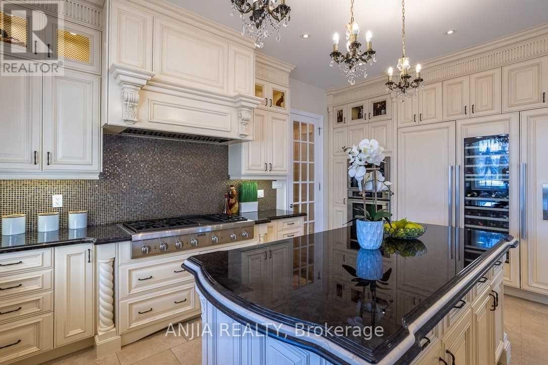 115 Stallions Court, Vaughan, Ontario  L6A 4V5 - Photo 14 - N12923174