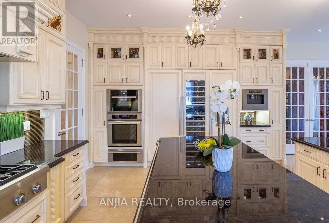 115 Stallions Court, Vaughan, Ontario  L6A 4V5 - Photo 15 - N12923174