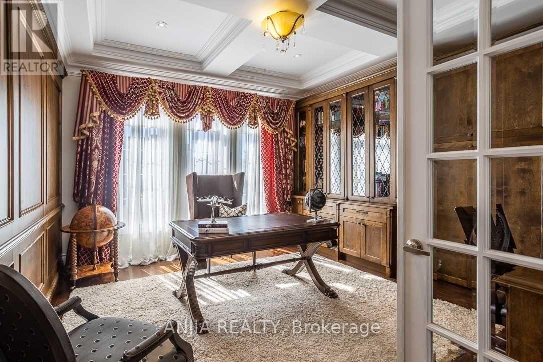 115 Stallions Court, Vaughan, Ontario  L6A 4V5 - Photo 5 - N12923174