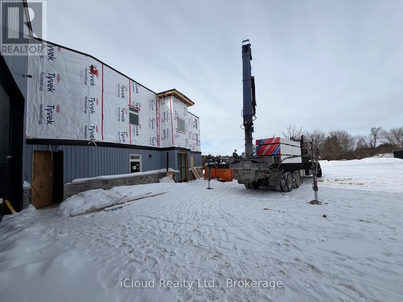 75 Industrial Road, New Tecumseth, Ontario L0G 1W0 - Photo 3 - N12923202