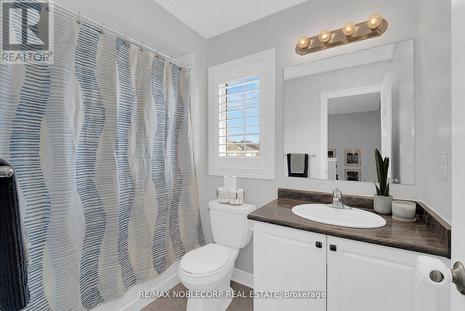 40 Sharpe Crescent, New Tecumseth (Tottenham), Ontario  L0G 1W0 - Photo 26 - N12923262