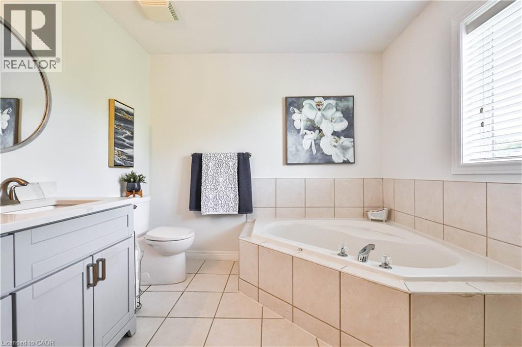 4037 Medland Drive, Burlington, Ontario  L7M 4W7 - Photo 15 - 40815005