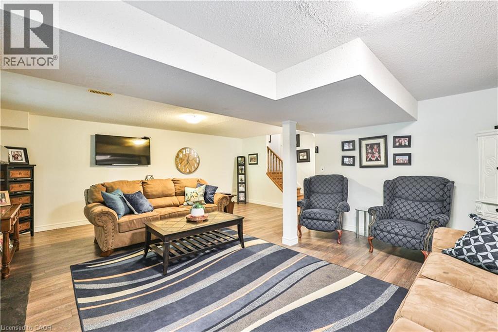 4037 Medland Drive, Burlington, Ontario  L7M 4W7 - Photo 23 - 40815005