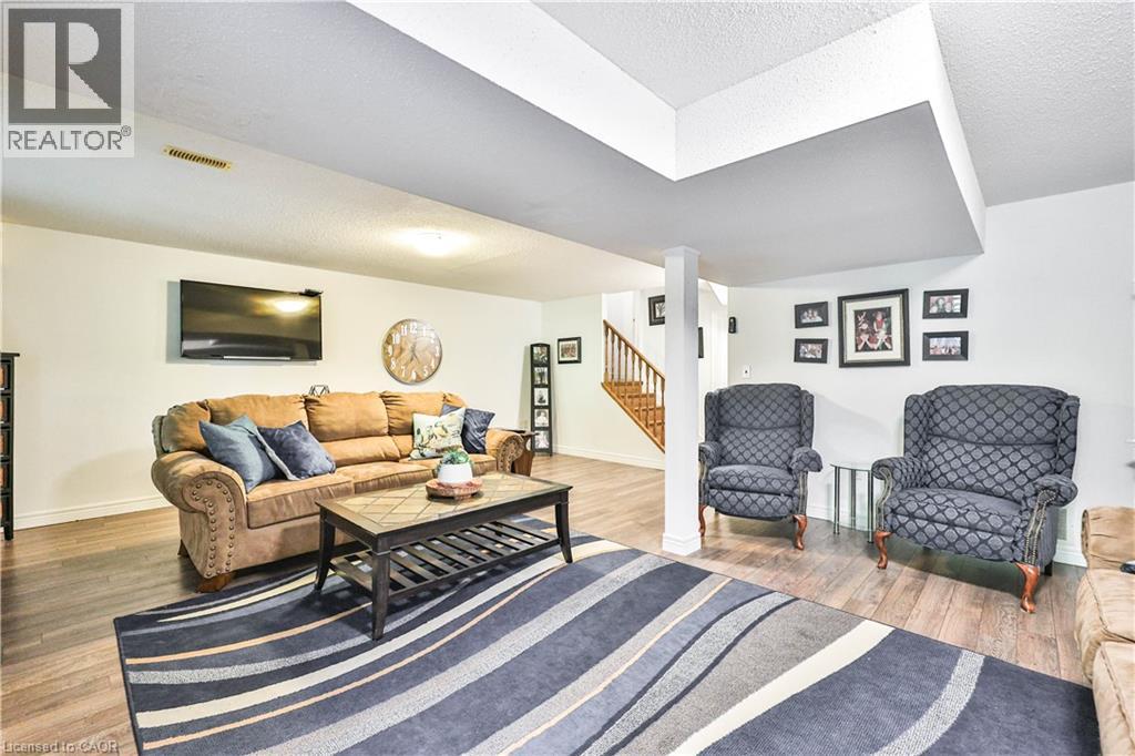 4037 Medland Drive, Burlington, Ontario  L7M 4W7 - Photo 24 - 40815005