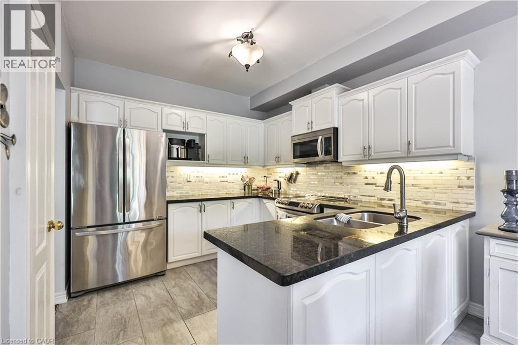 4037 Medland Drive, Burlington, Ontario  L7M 4W7 - Photo 8 - 40815005