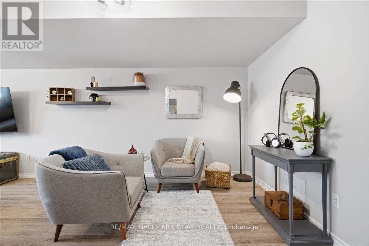 12 - 53 Ferndale Drive S, Barrie, Ontario  L4N 9V5 - Photo 4 - S12923056