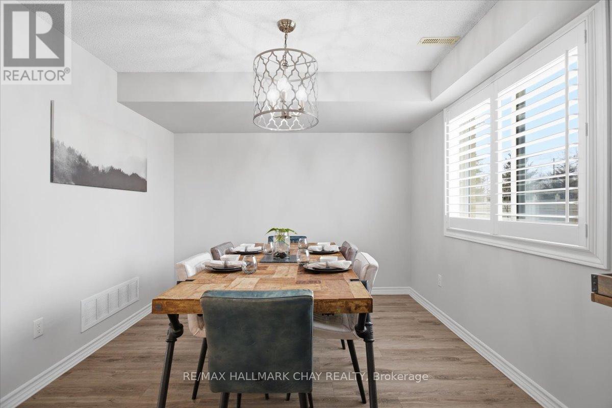 12 - 53 Ferndale Drive S, Barrie, Ontario  L4N 9V5 - Photo 7 - S12923056