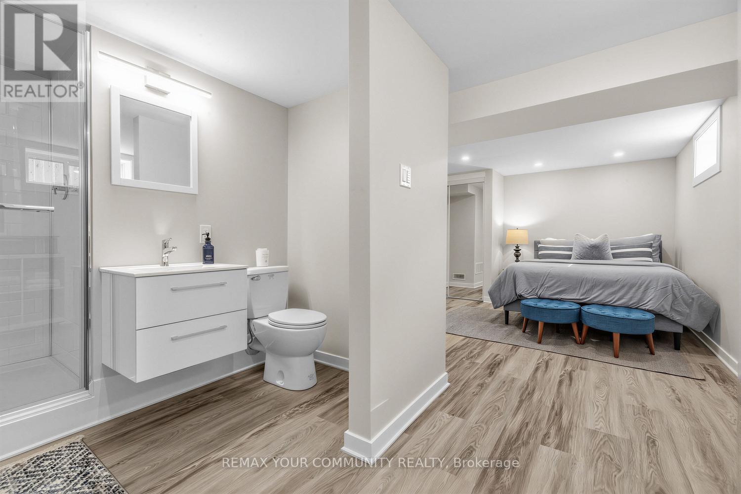 6 Newton Street, Barrie (Wellington), Ontario  L4M 3N3 - Photo 14 - S12923196