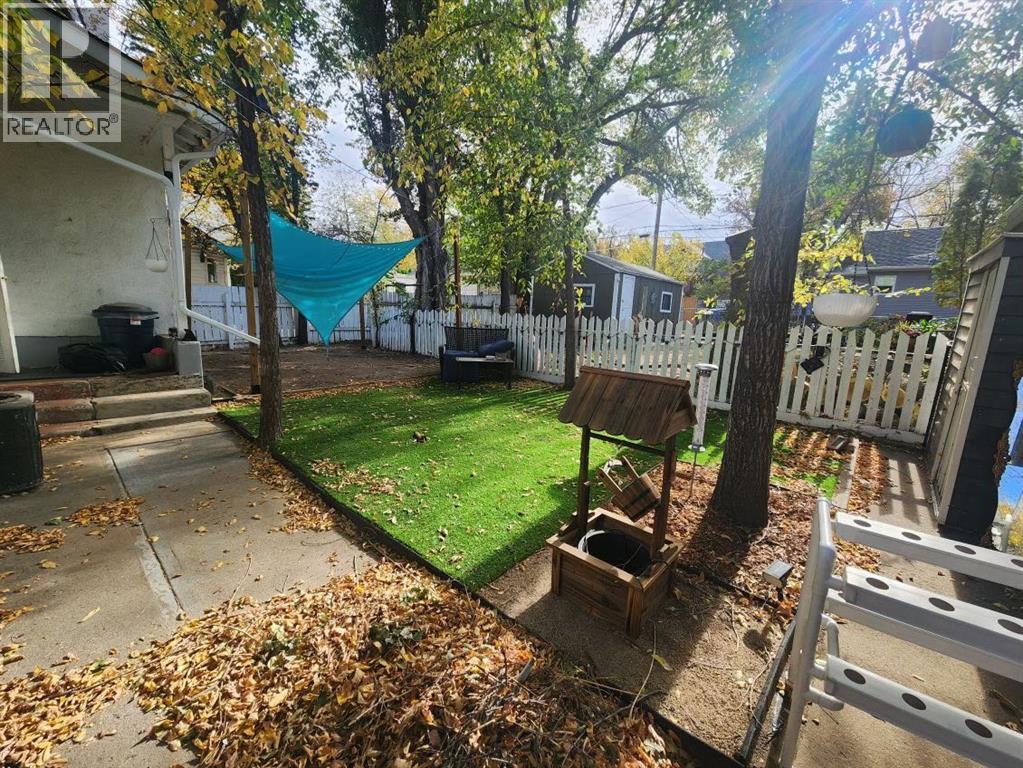 411 Belfast Street Se, Medicine Hat, Alberta  T1A 0S5 - Photo 32 - A2293590