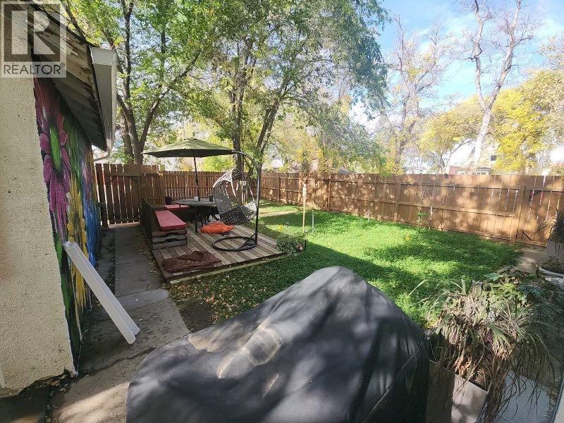 411 Belfast Street Se, Medicine Hat, Alberta  T1A 0S5 - Photo 33 - A2293590