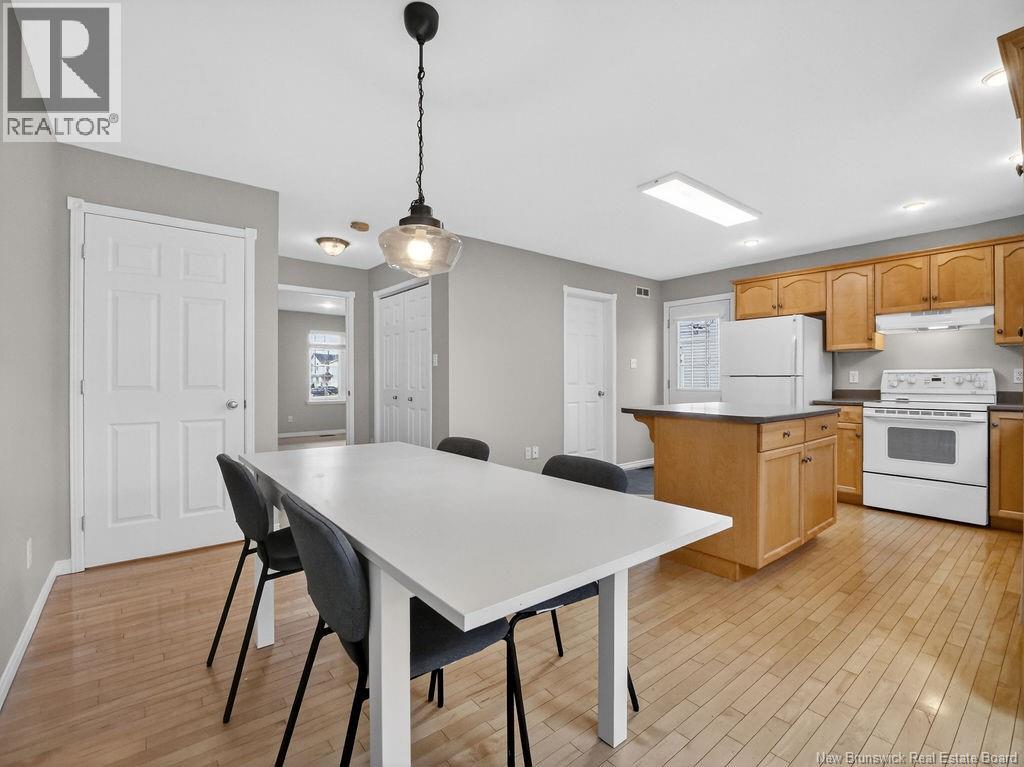 80 Stoneham, Moncton, New Brunswick  E1G 4Z7 - Photo 11 - NB135543