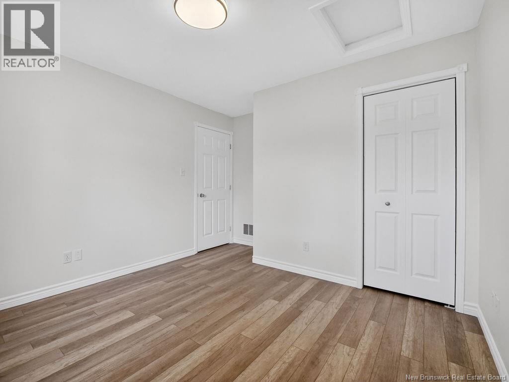 80 Stoneham, Moncton, New Brunswick  E1G 4Z7 - Photo 25 - NB135543