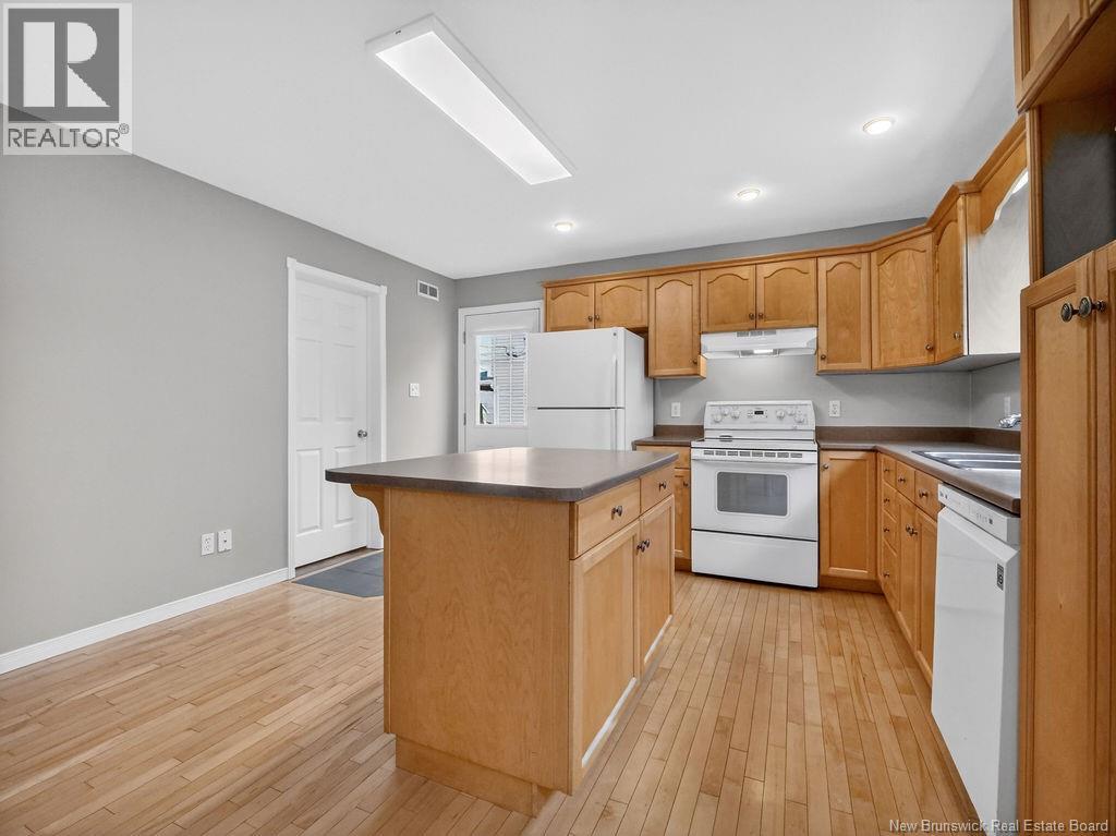 80 Stoneham, Moncton, New Brunswick  E1G 4Z7 - Photo 14 - NB135543