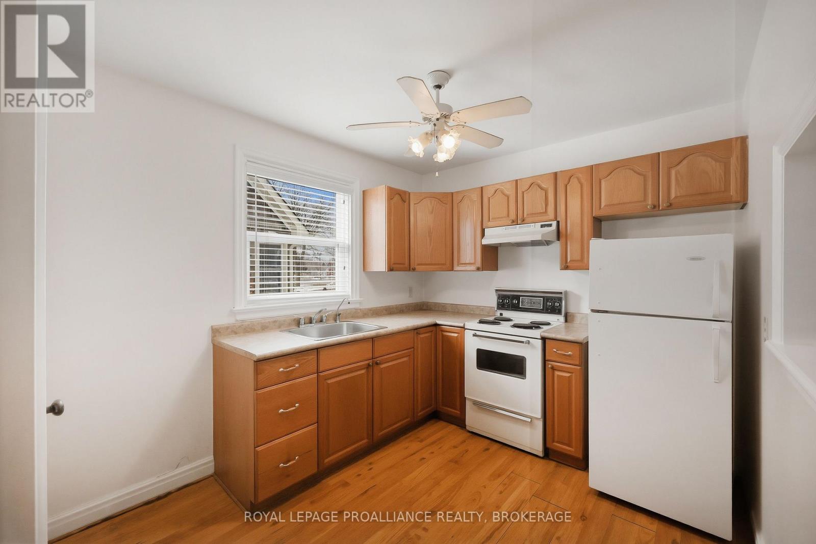 419 College Street, Kingston, Ontario  K7L 4M8 - Photo 11 - X12923286