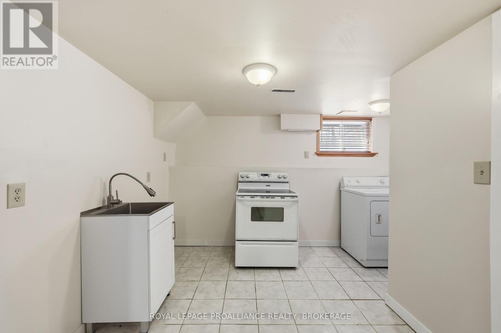 419 College Street, Kingston, Ontario  K7L 4M8 - Photo 22 - X12923286