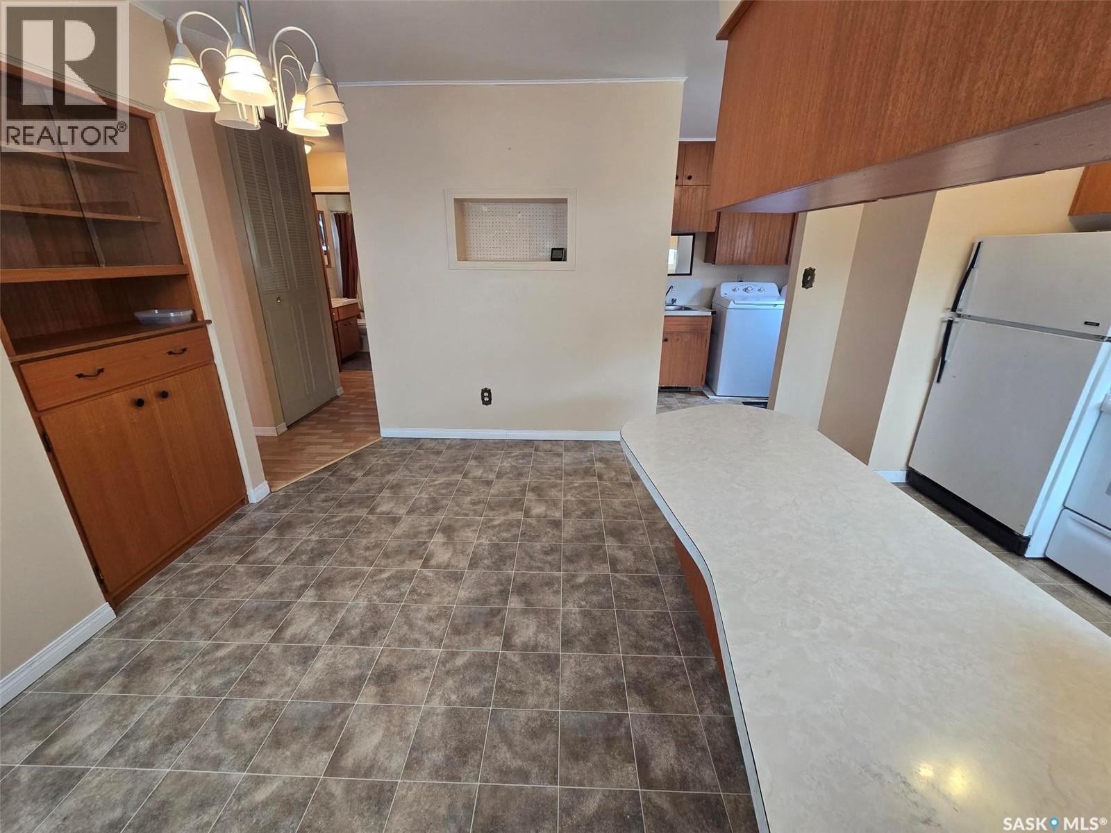 904 Francis Street, Grenfell, Saskatchewan  S0G 2B0 - Photo 12 - SK031311