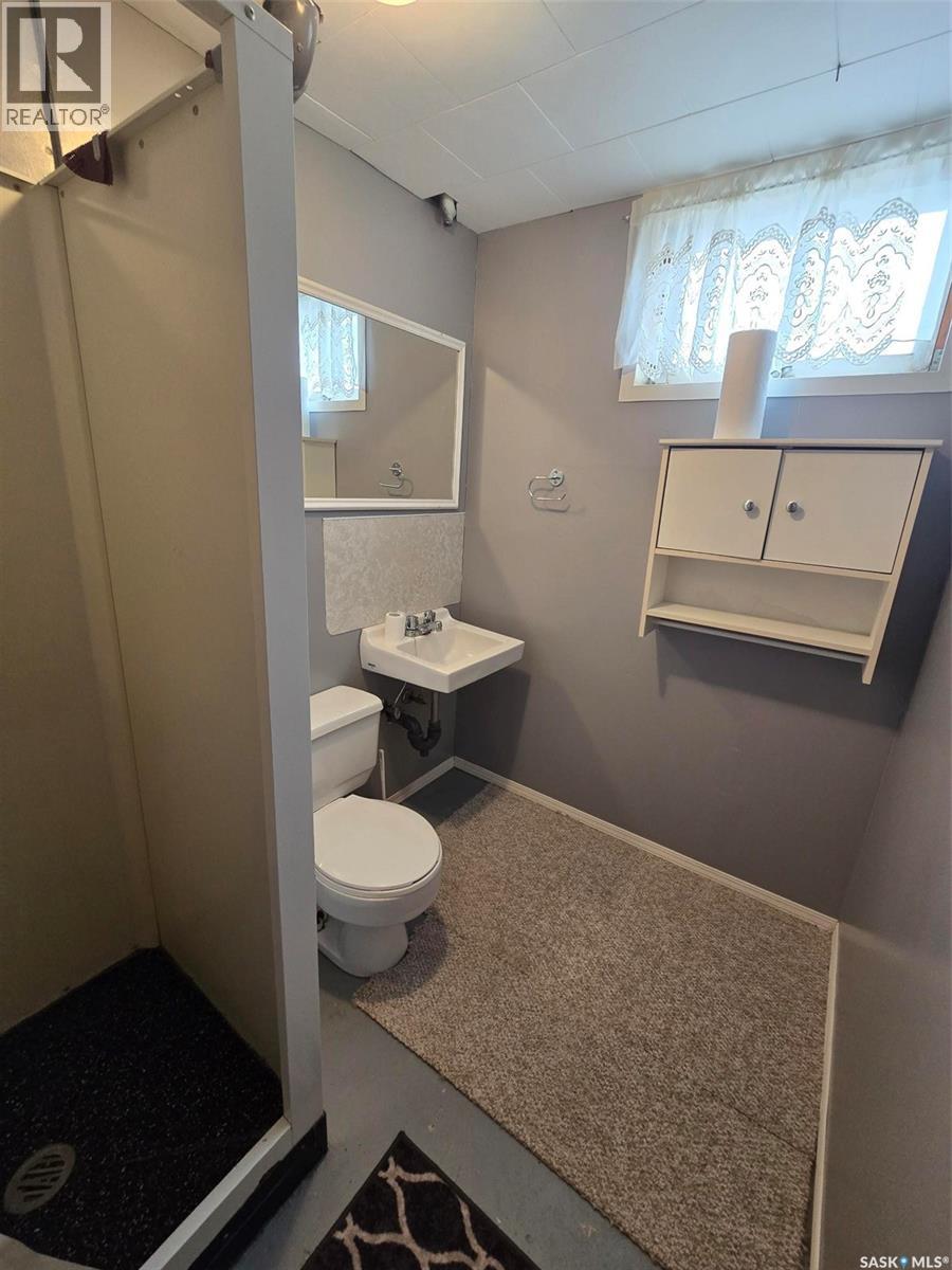 904 Francis Street, Grenfell, Saskatchewan  S0G 2B0 - Photo 31 - SK031311