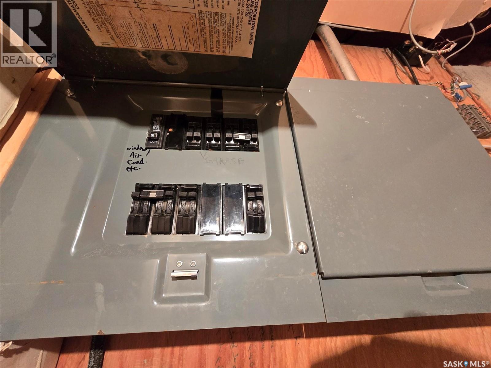 904 Francis Street, Grenfell, Saskatchewan  S0G 2B0 - Photo 35 - SK031311