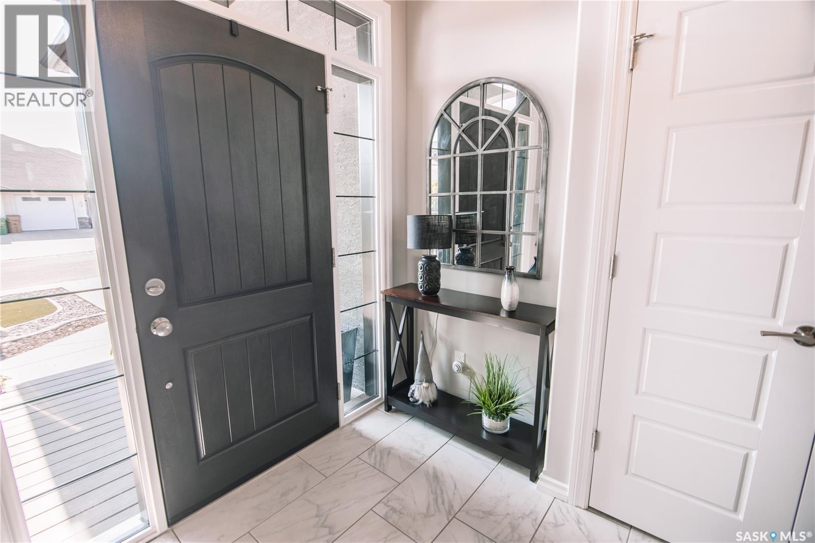 4960 Wright Road, Regina, Saskatchewan  S4W 0B1 - Photo 3 - SK031234