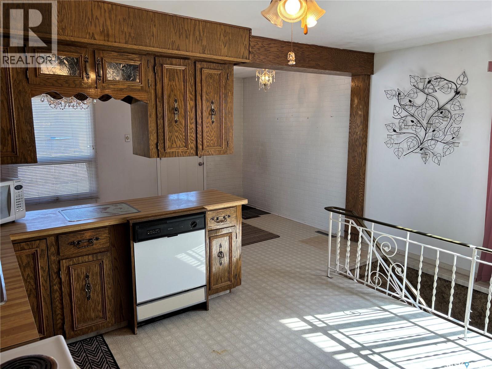 285 Cornwall Street N, Regina, Saskatchewan  S4R 3A3 - Photo 9 - SK031184